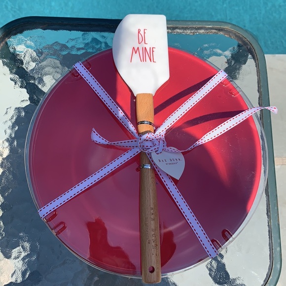 New Rae Dunn Red LOVE Mixing Bowl & Spatula - Picture 4 of 6